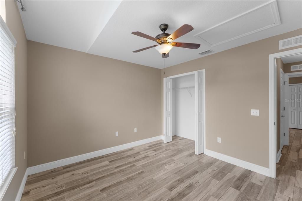 For Rent: $2,100 (3 beds, 2 baths, 1654 Square Feet)