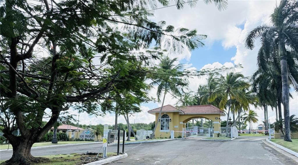 For Sale: $725,000 (4 beds, 2 baths, 0 Square Feet)