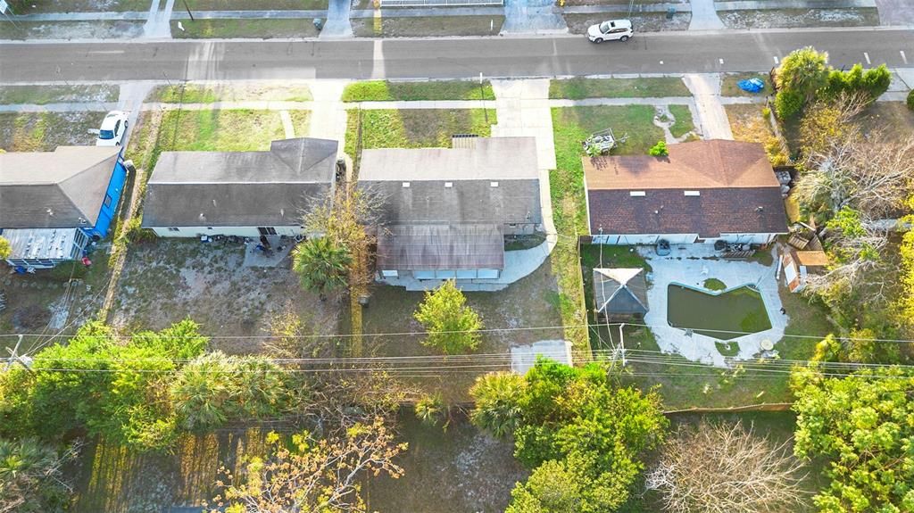 For Sale: $215,000 (4 beds, 2 baths, 1127 Square Feet)