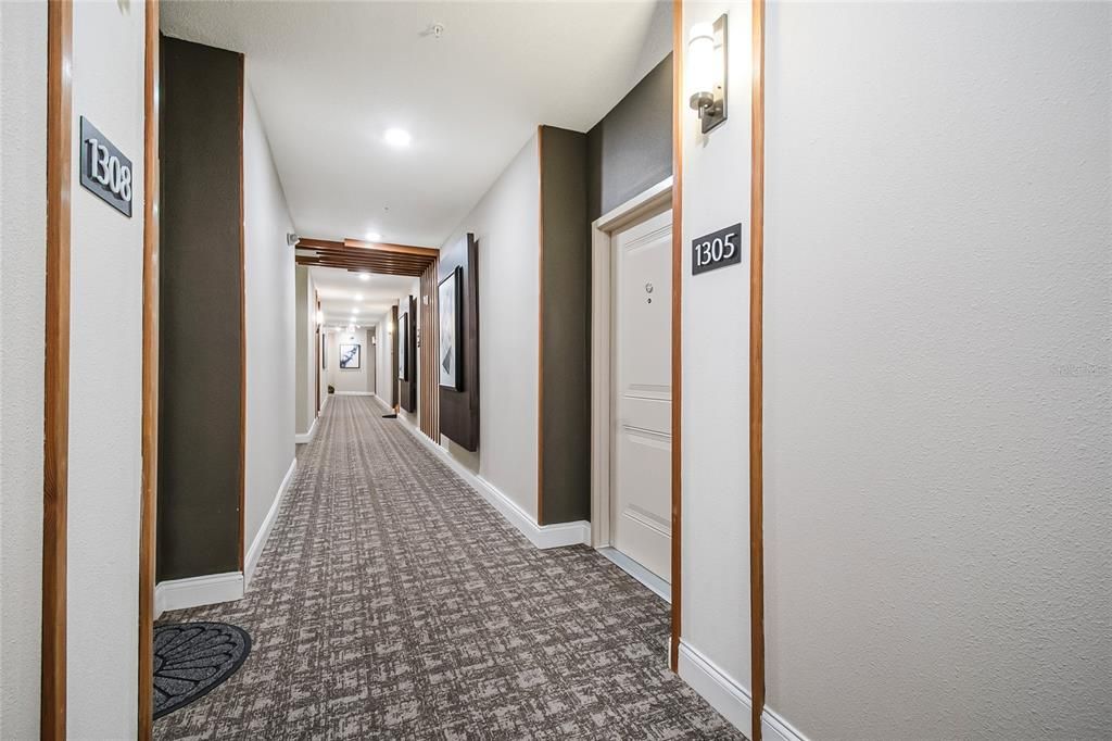 For Sale: $449,995 (2 beds, 2 baths, 1486 Square Feet)