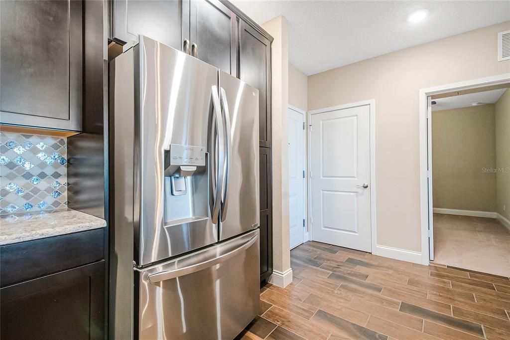 For Sale: $449,995 (2 beds, 2 baths, 1486 Square Feet)