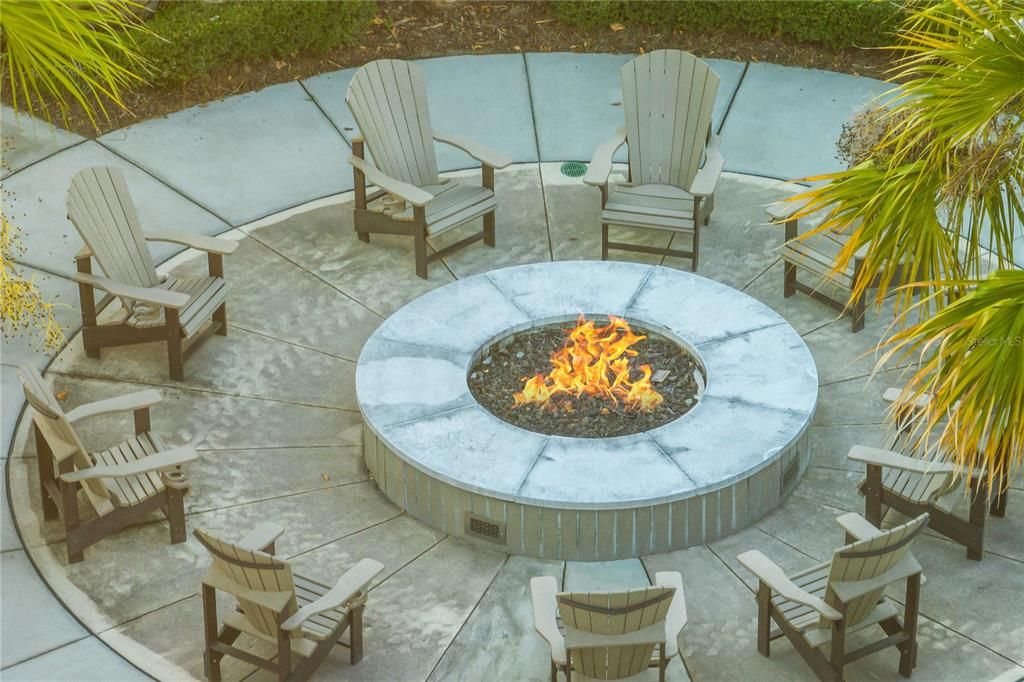 For Sale: $449,995 (2 beds, 2 baths, 1486 Square Feet)