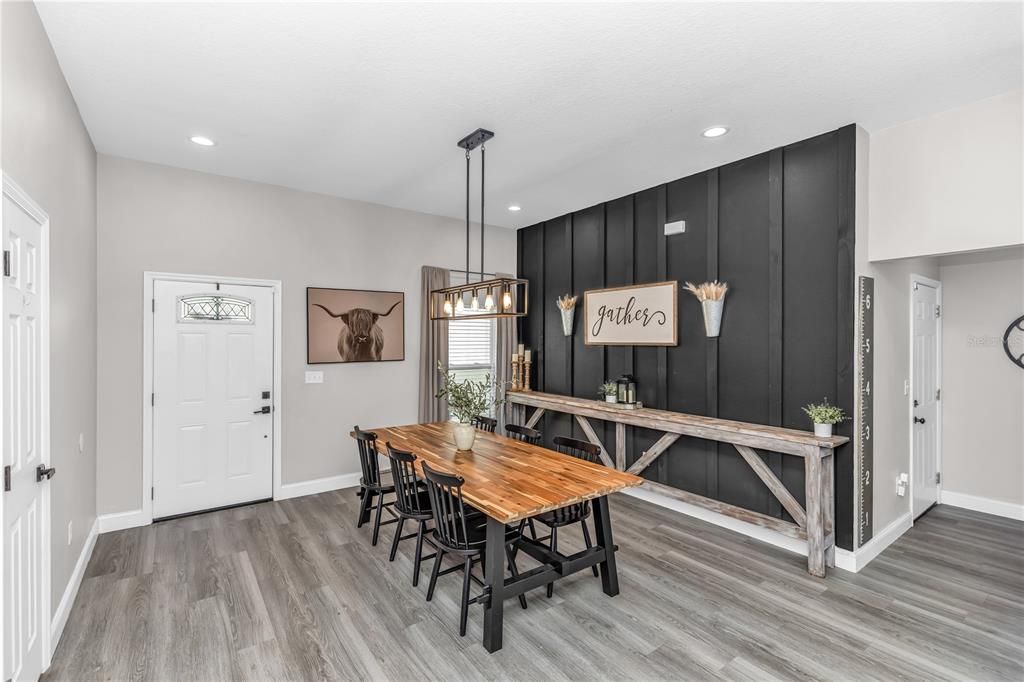 待售: $384,999 (3 贝兹, 2 浴室, 1600 平方英尺)