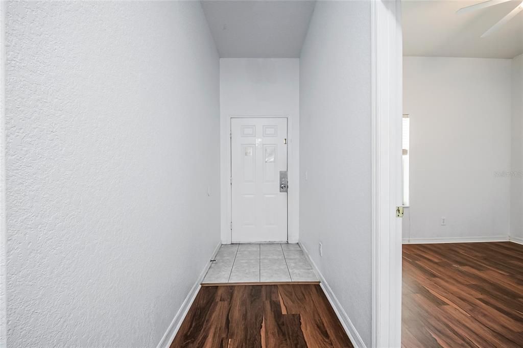 En Venta: $189,900 (3 camas, 2 baños, 1227 Pies cuadrados)