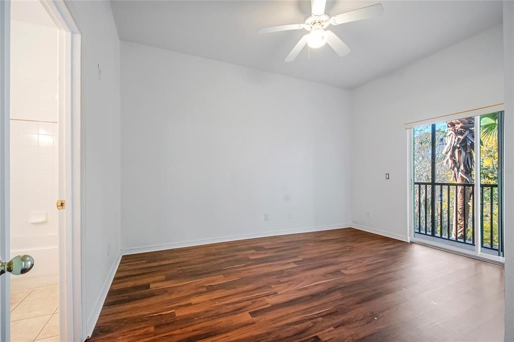 En Venta: $189,900 (3 camas, 2 baños, 1227 Pies cuadrados)