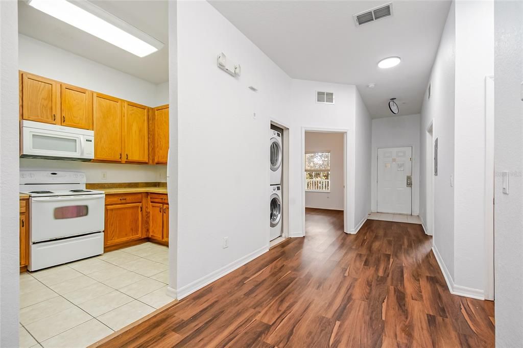 En Venta: $189,900 (3 camas, 2 baños, 1227 Pies cuadrados)