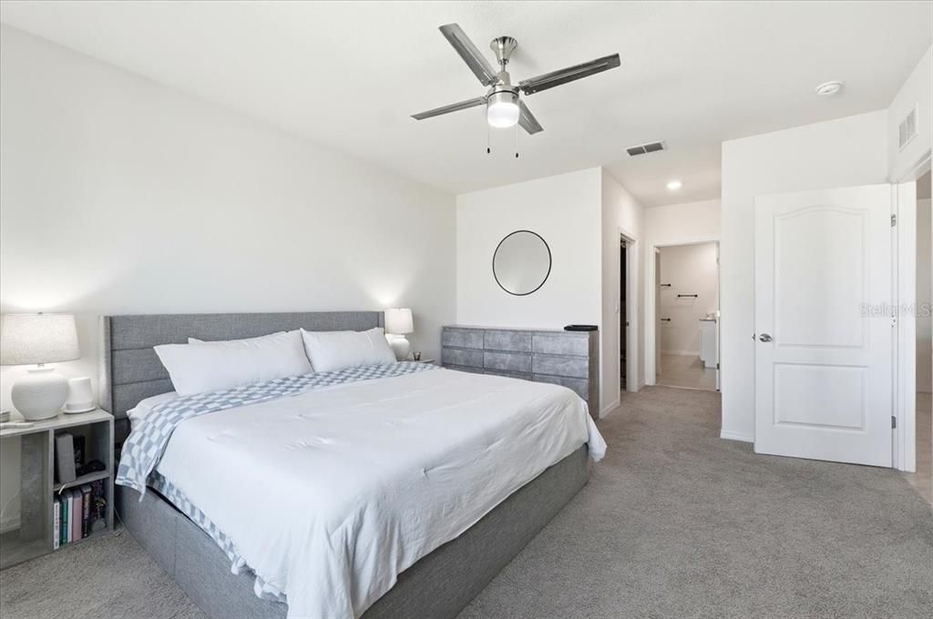 待售: $365,000 (3 贝兹, 2 浴室, 1669 平方英尺)