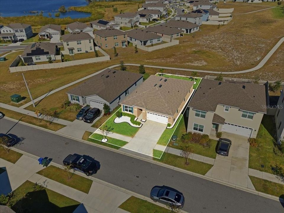 待售: $365,000 (3 贝兹, 2 浴室, 1669 平方英尺)