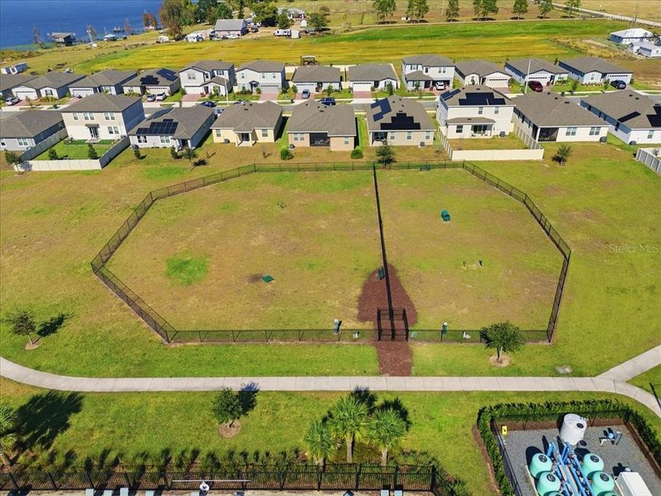 待售: $365,000 (3 贝兹, 2 浴室, 1669 平方英尺)