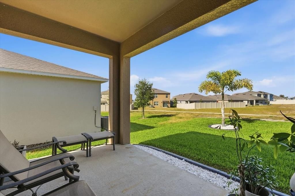 待售: $365,000 (3 贝兹, 2 浴室, 1669 平方英尺)