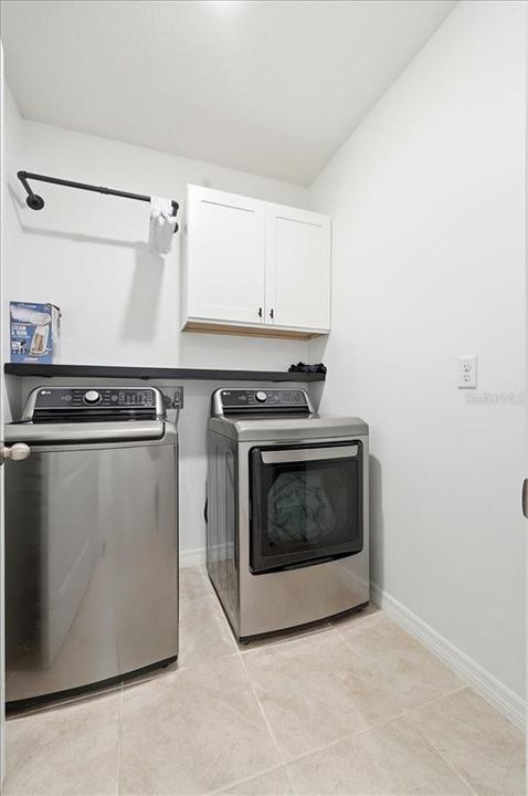 待售: $365,000 (3 贝兹, 2 浴室, 1669 平方英尺)