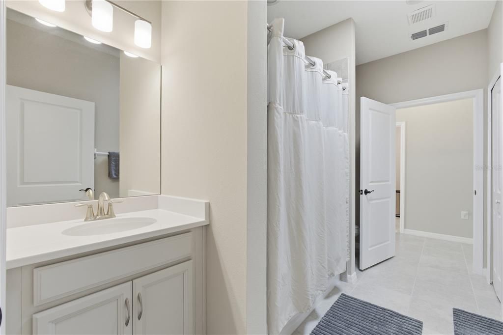 For Sale: $459,900 (3 beds, 2 baths, 2024 Square Feet)