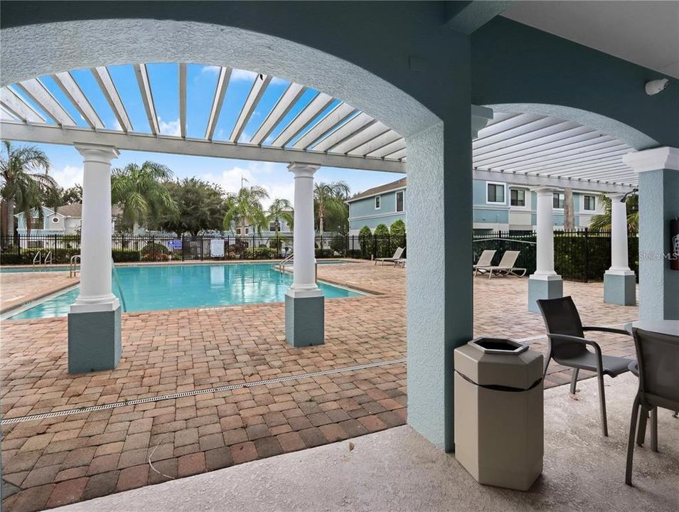 For Rent: $1,700 (2 beds, 3 baths, 1056 Square Feet)