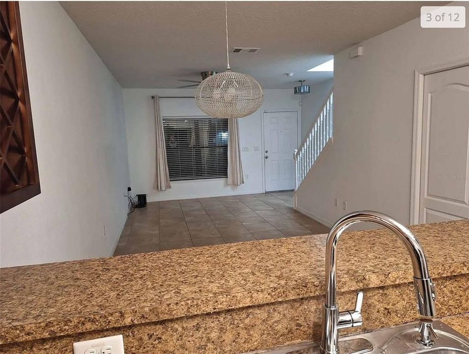 For Rent: $1,700 (2 beds, 3 baths, 1056 Square Feet)