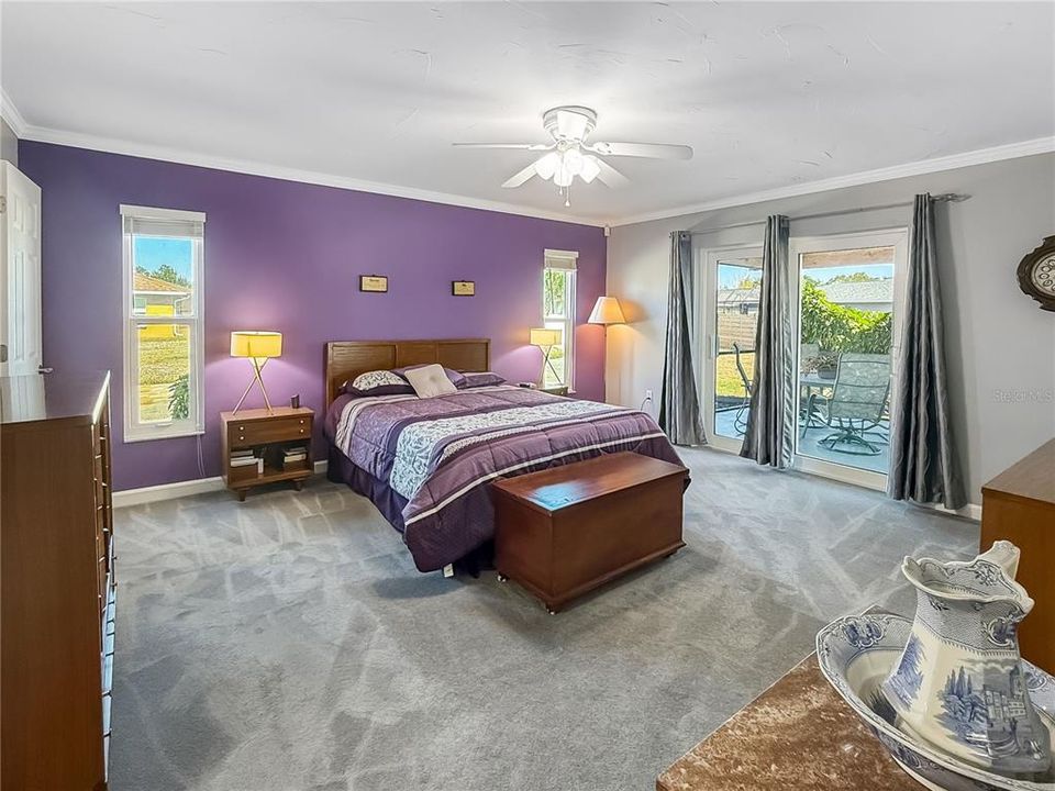 待售: $525,000 (3 贝兹, 2 浴室, 2052 平方英尺)