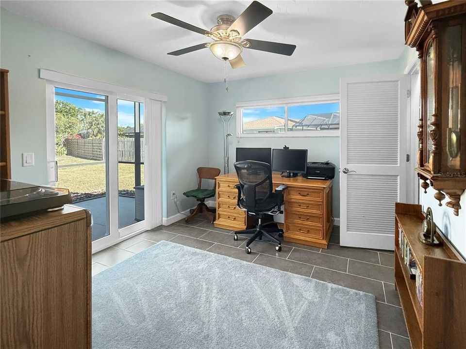 待售: $525,000 (3 贝兹, 2 浴室, 2052 平方英尺)