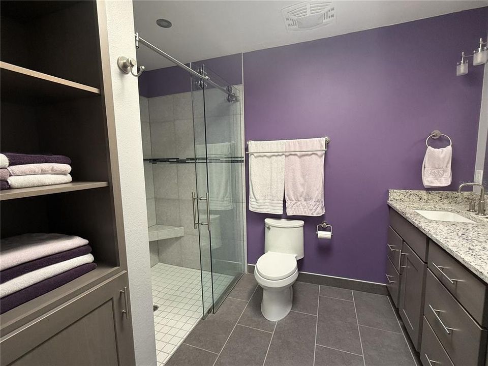 待售: $525,000 (3 贝兹, 2 浴室, 2052 平方英尺)