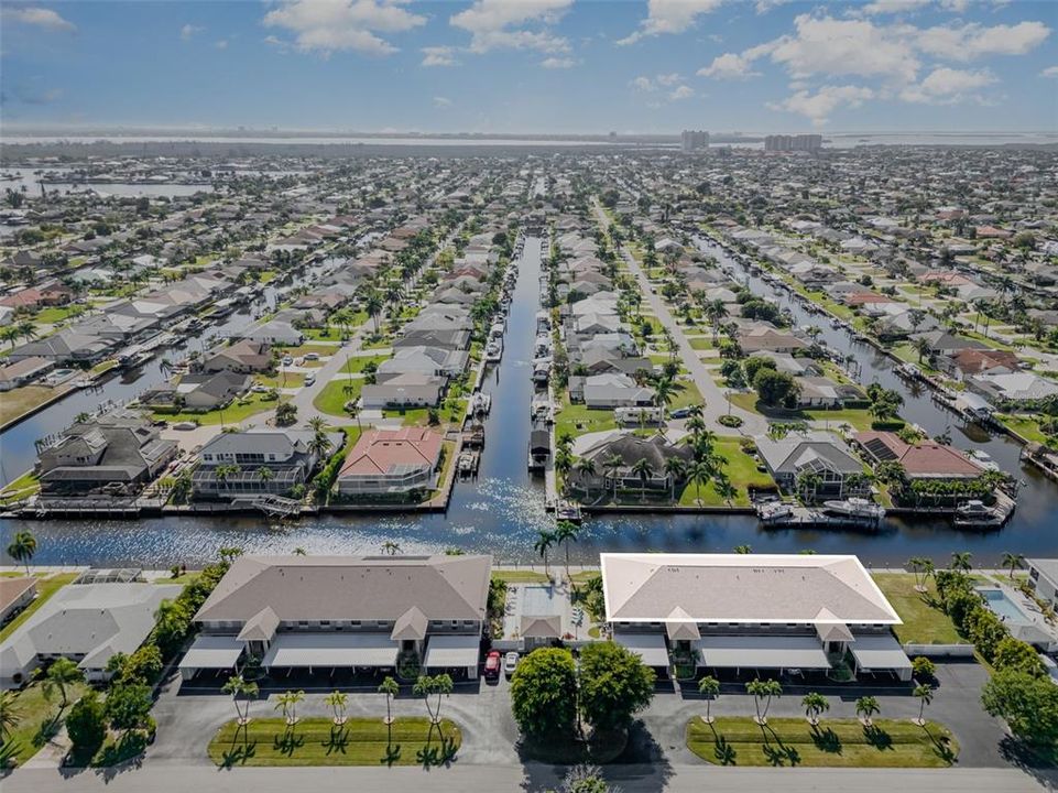 En Venta: $284,500 (2 camas, 2 baños, 1162 Pies cuadrados)