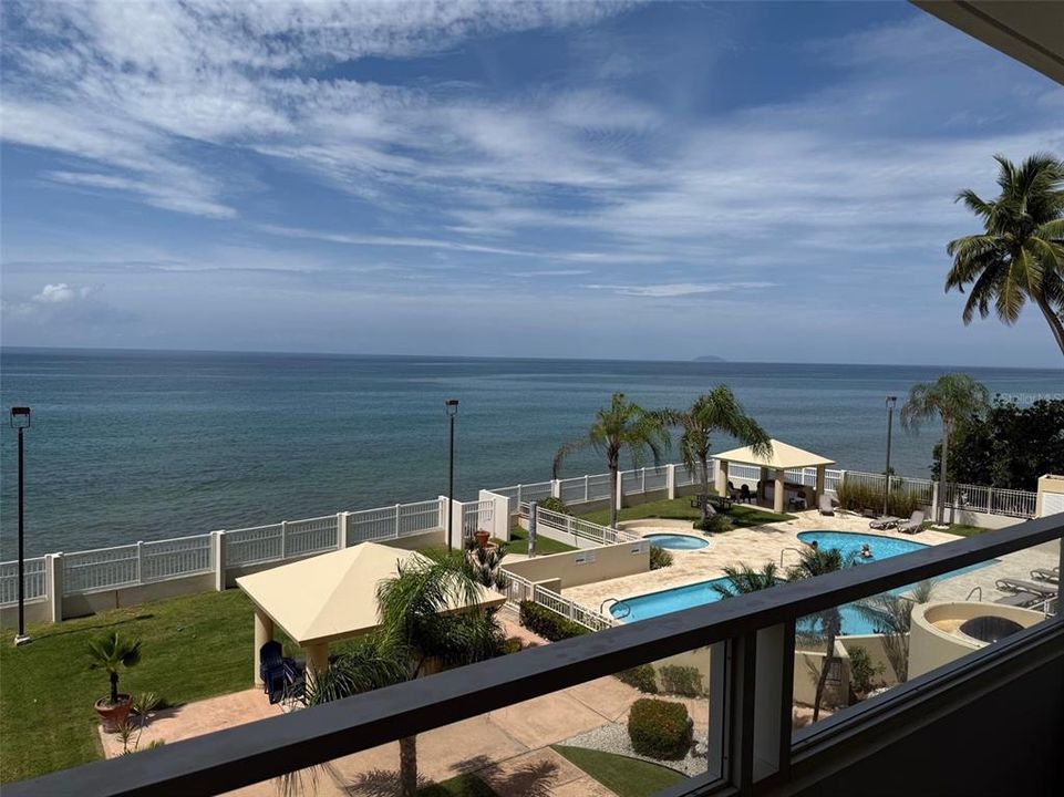 For Rent: $1,500 (1 beds, 1 baths, 671 Square Feet)