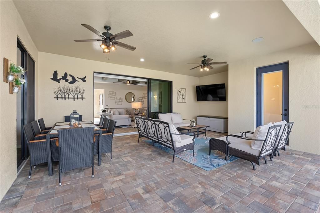 For Sale: $975,000 (4 beds, 4 baths, 3158 Square Feet)