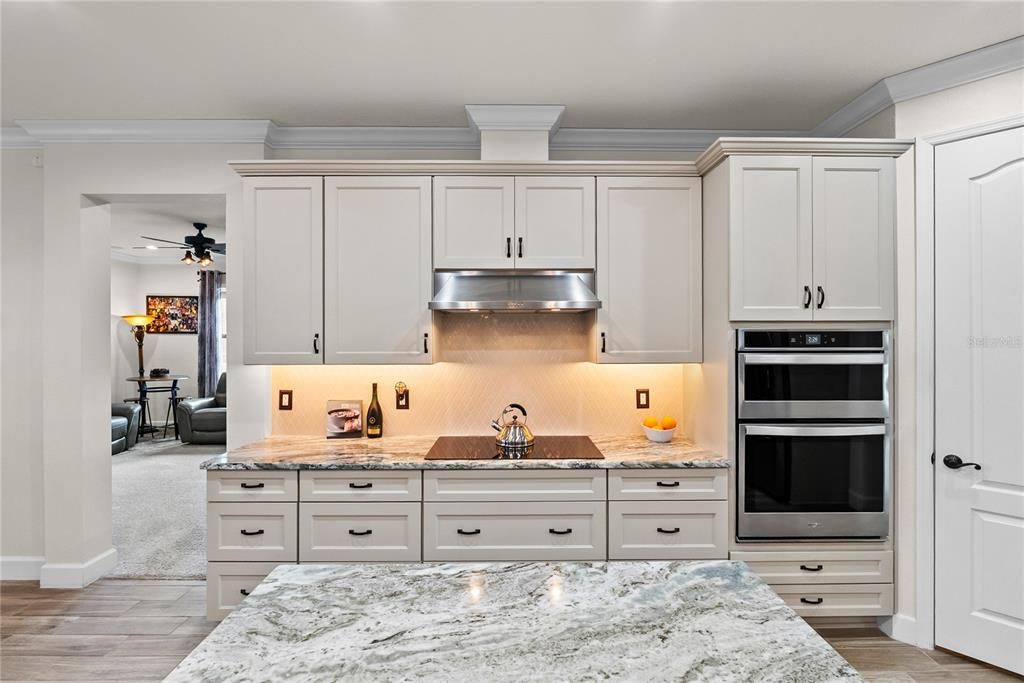 For Sale: $975,000 (4 beds, 4 baths, 3158 Square Feet)