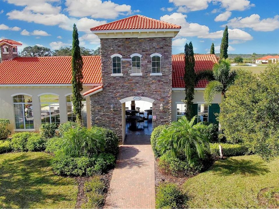 For Sale: $975,000 (4 beds, 4 baths, 3158 Square Feet)