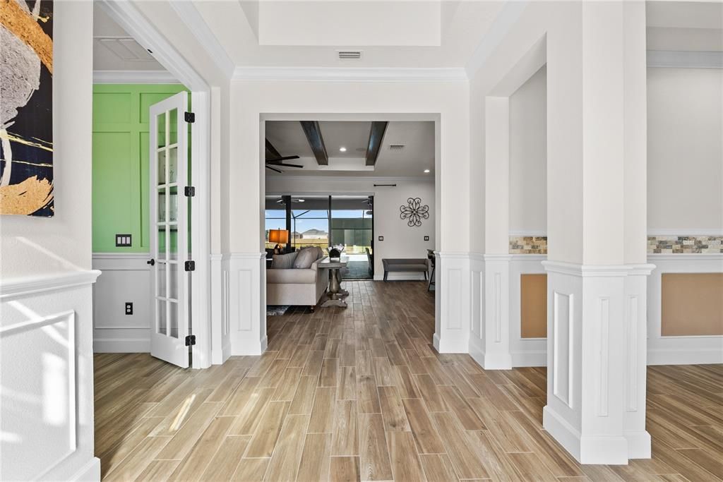 For Sale: $975,000 (4 beds, 4 baths, 3158 Square Feet)