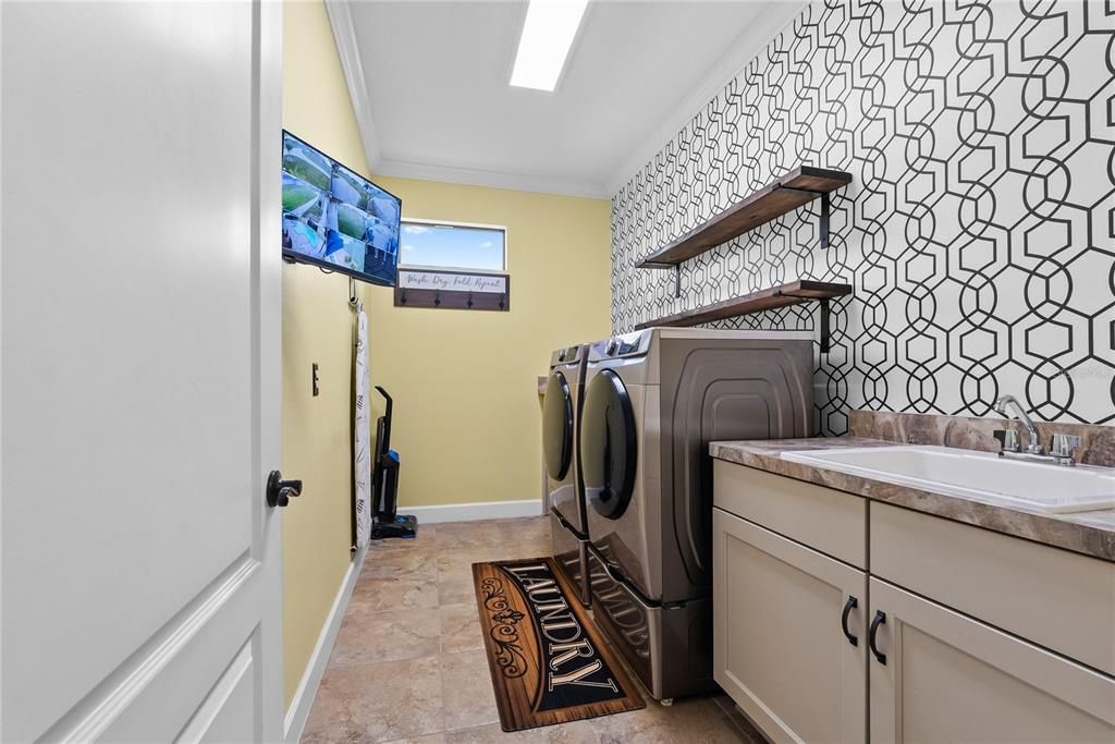 For Sale: $975,000 (4 beds, 4 baths, 3158 Square Feet)