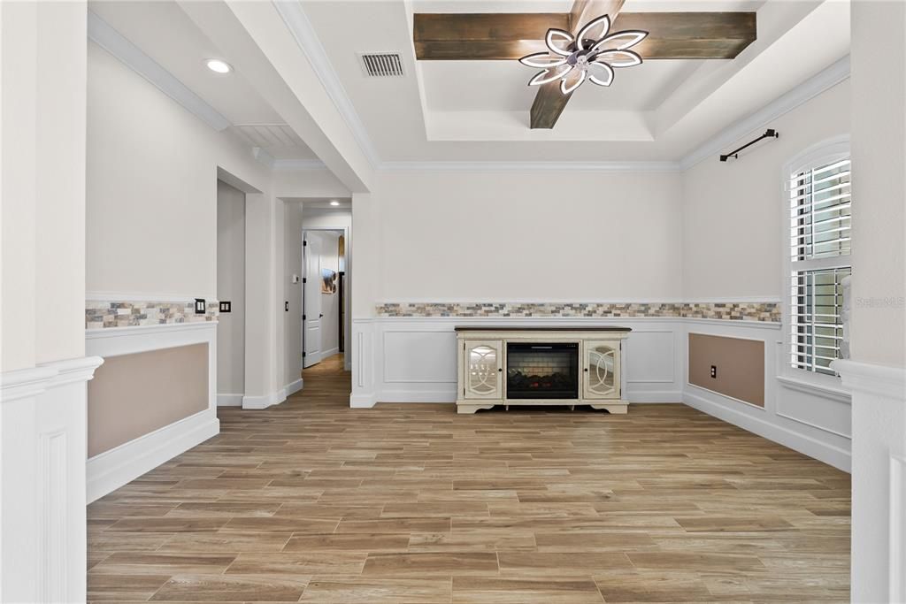 For Sale: $975,000 (4 beds, 4 baths, 3158 Square Feet)