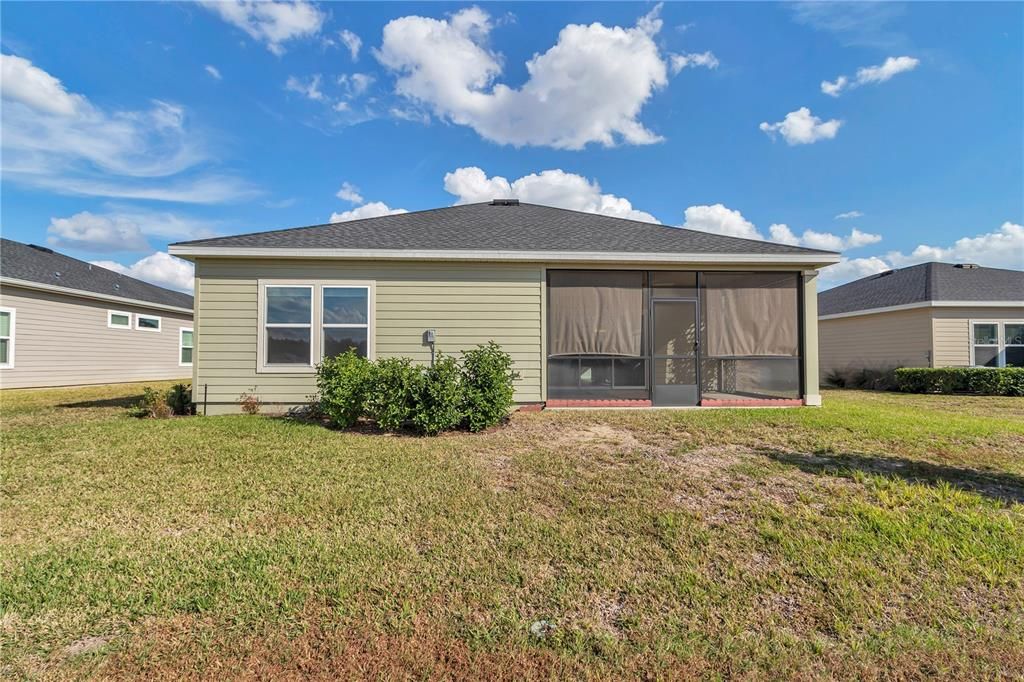 For Sale: $285,000 (3 beds, 2 baths, 1755 Square Feet)