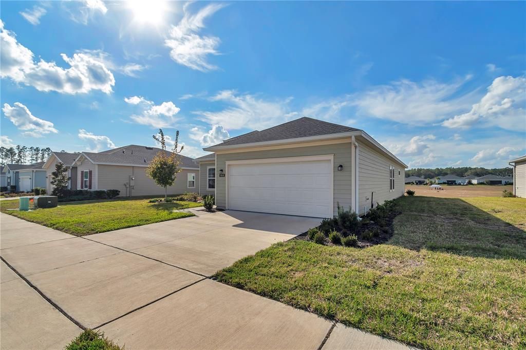 For Sale: $285,000 (3 beds, 2 baths, 1755 Square Feet)