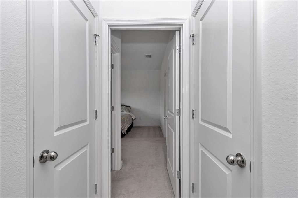 For Sale: $285,000 (3 beds, 2 baths, 1755 Square Feet)