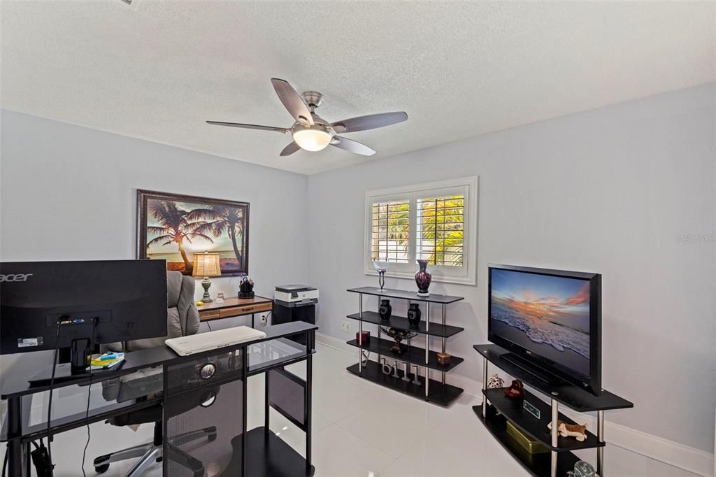 For Sale: $625,000 (3 beds, 2 baths, 1607 Square Feet)