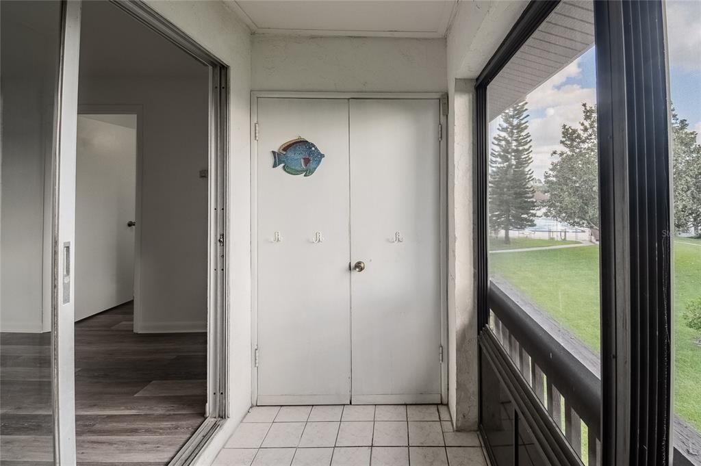 For Sale: $135,000 (2 beds, 1 baths, 840 Square Feet)