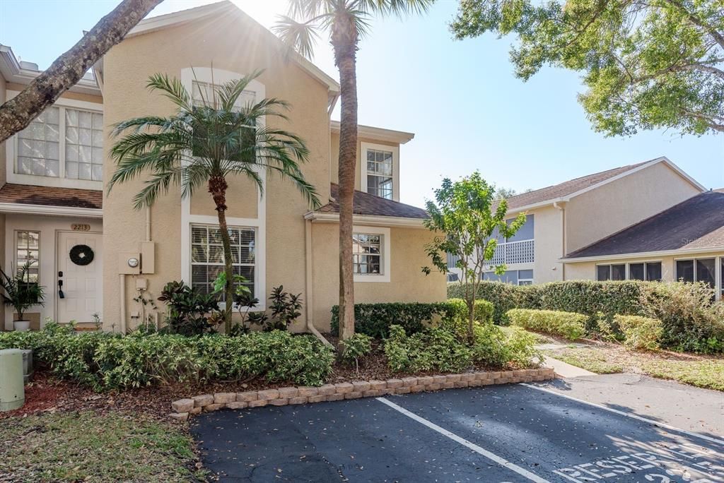 For Sale: $300,000 (3 beds, 2 baths, 1435 Square Feet)