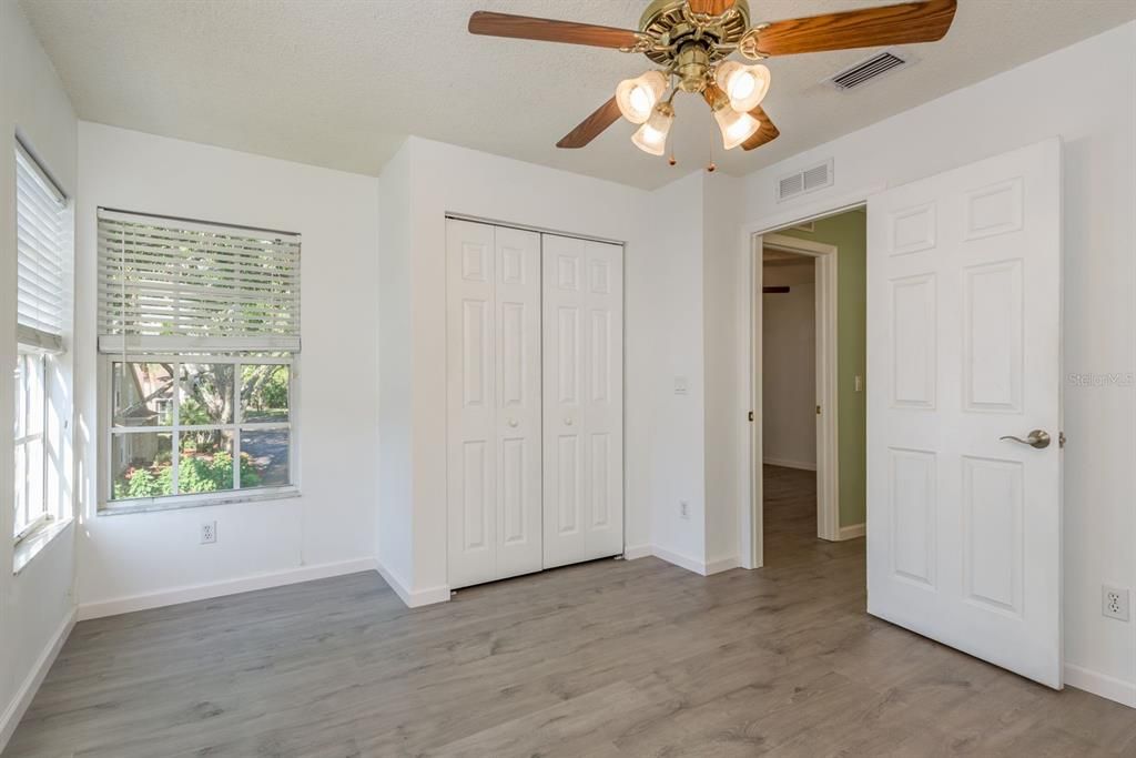 For Sale: $300,000 (3 beds, 2 baths, 1435 Square Feet)