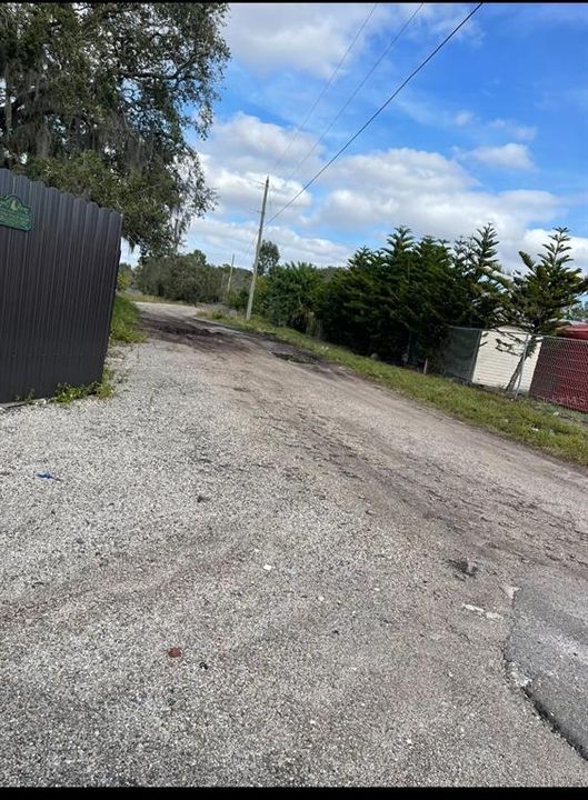 待售: $100,000 (0.09 acres)