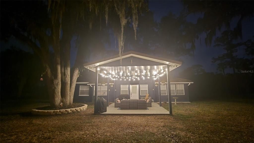 На продажу: $1,125,000 (3 спален, 2 ванн, 2257 Квадратных фут)