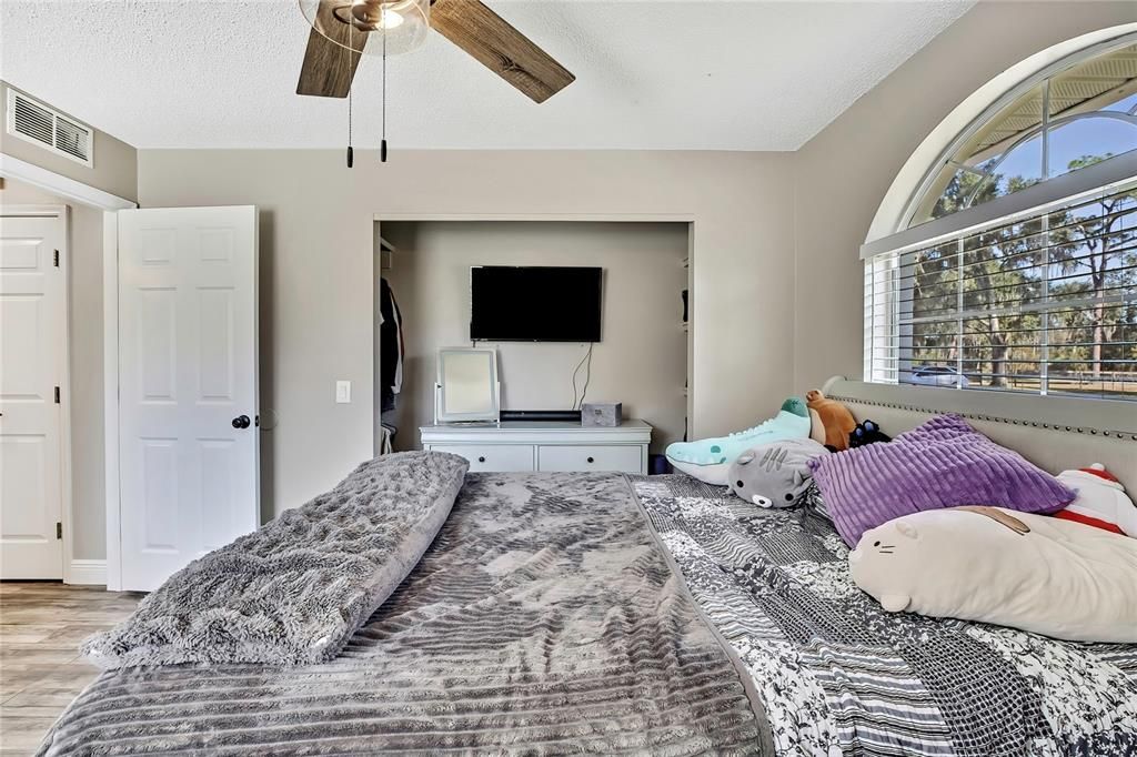 На продажу: $1,125,000 (3 спален, 2 ванн, 2257 Квадратных фут)