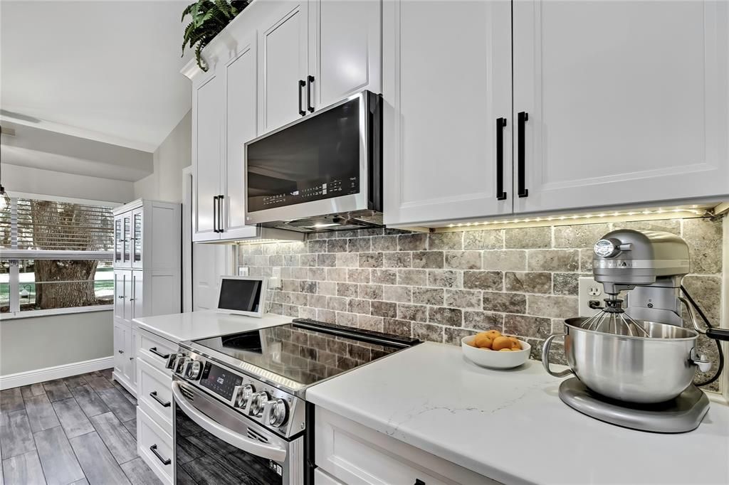 На продажу: $1,125,000 (3 спален, 2 ванн, 2257 Квадратных фут)