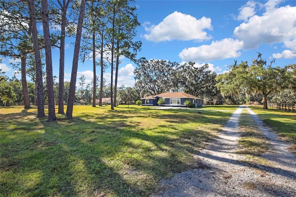 На продажу: $1,125,000 (3 спален, 2 ванн, 2257 Квадратных фут)