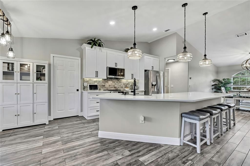 На продажу: $1,125,000 (3 спален, 2 ванн, 2257 Квадратных фут)