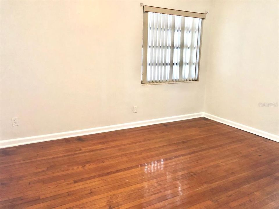 В аренду: $2,500 (2 спален, 2 ванн, 1409 Квадратных фут)