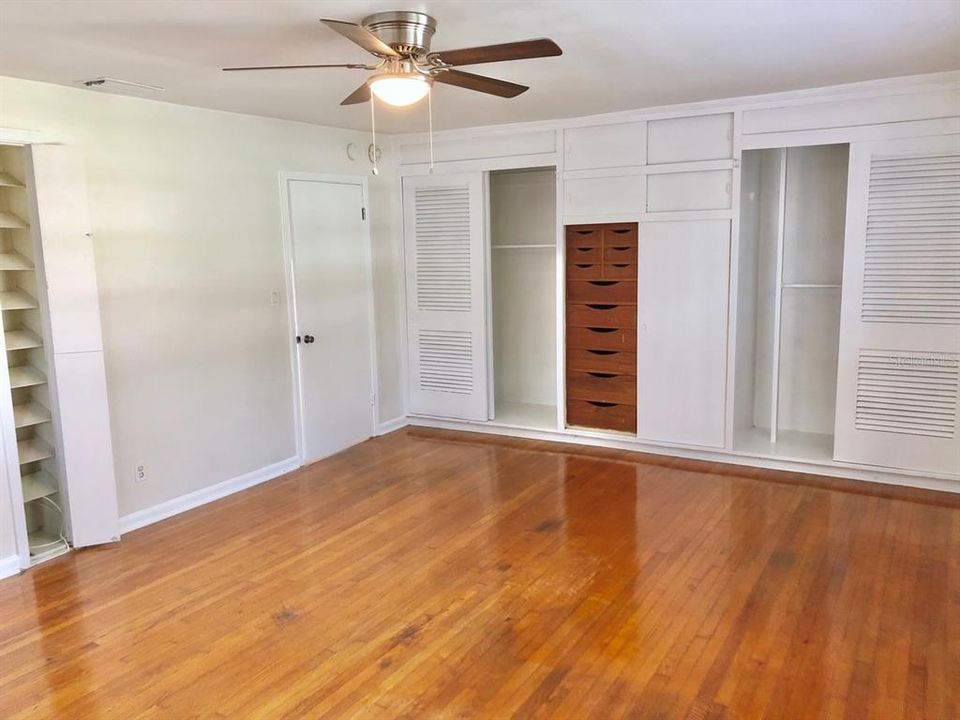 В аренду: $2,500 (2 спален, 2 ванн, 1409 Квадратных фут)