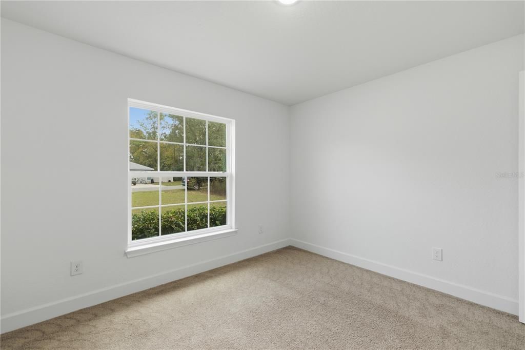 Под контрактом: $265,000 (4 спален, 2 ванн, 1754 Квадратных фут)