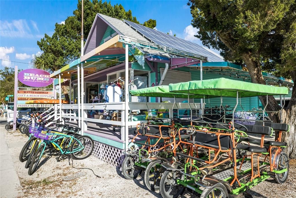 For Sale: $824,900 (2 beds, 2 baths, 1080 Square Feet)