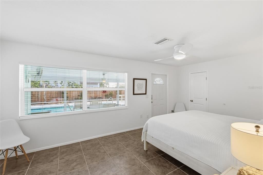 For Sale: $824,900 (2 beds, 2 baths, 1080 Square Feet)