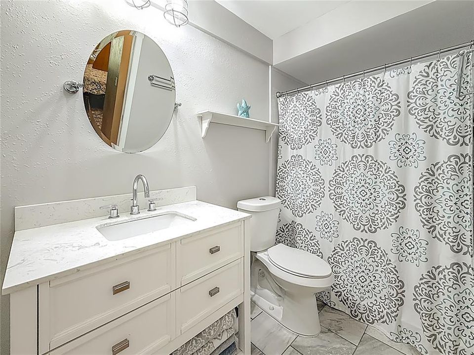 For Sale: $315,000 (2 beds, 2 baths, 1197 Square Feet)