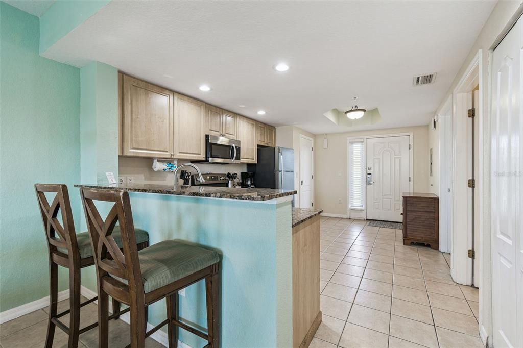 待售: $715,000 (2 贝兹, 2 浴室, 870 平方英尺)