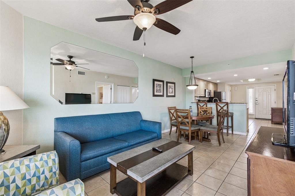 待售: $715,000 (2 贝兹, 2 浴室, 870 平方英尺)